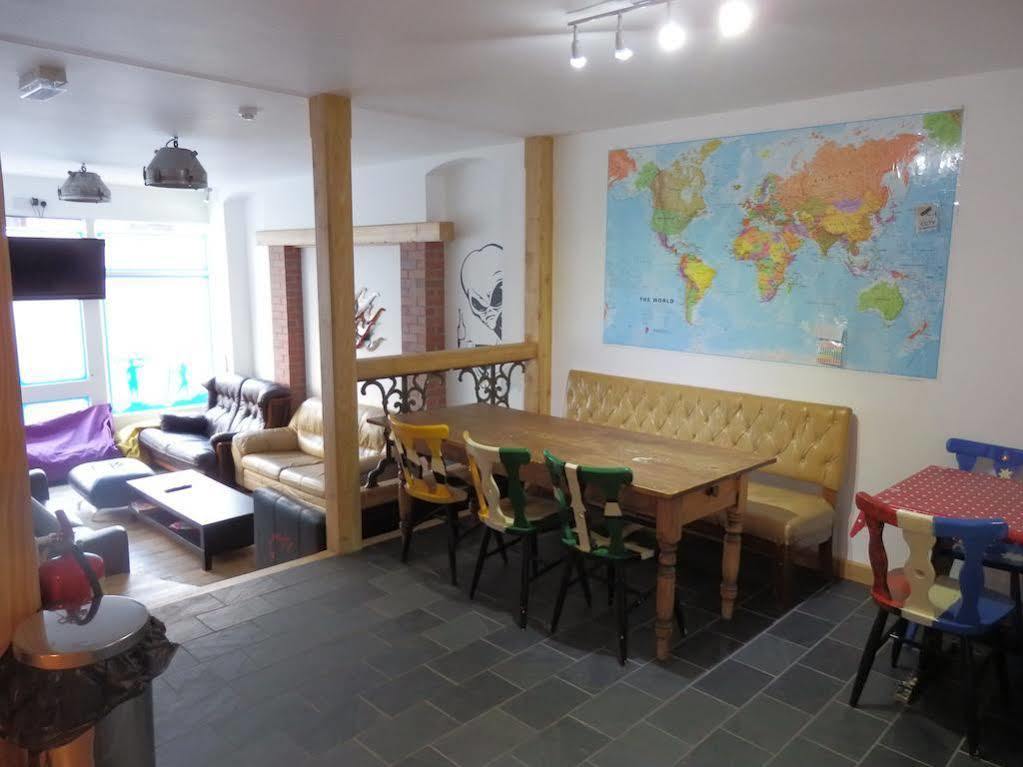 Ocean Backpackers Self-Catering Hostel Ilfracombe Luaran gambar